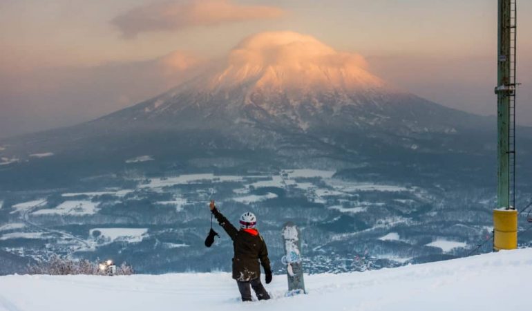Resor Niseko Moiwa Ski Jepang Dengan Suguhan Pemandangan yang Indah