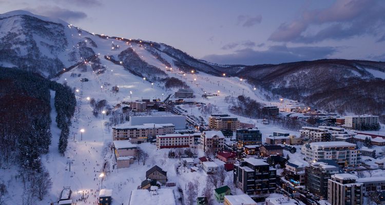 Destinasi Salju dan Ski Terbaik di Jepang